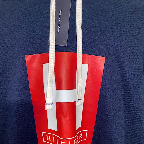 Tommy Hilfiger Men’s Hoodie - Picture 8 of 8